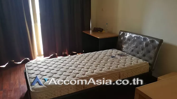 10  3 br Townhouse For Rent in Sathorn ,Bangkok BRT Nararam 3 at Modern style 1715527