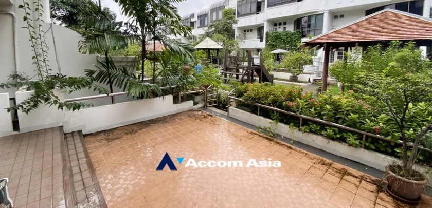  Modern style Townhouse  3 Bedroom for Rent BRT Nararam 3 in Sathorn Bangkok
