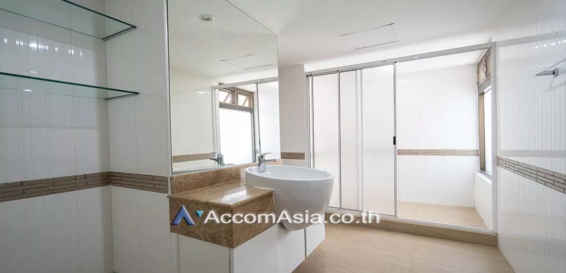 10  3 br Apartment For Rent in Sukhumvit ,Bangkok BTS Phrom Phong at Family Size Desirable 1415549