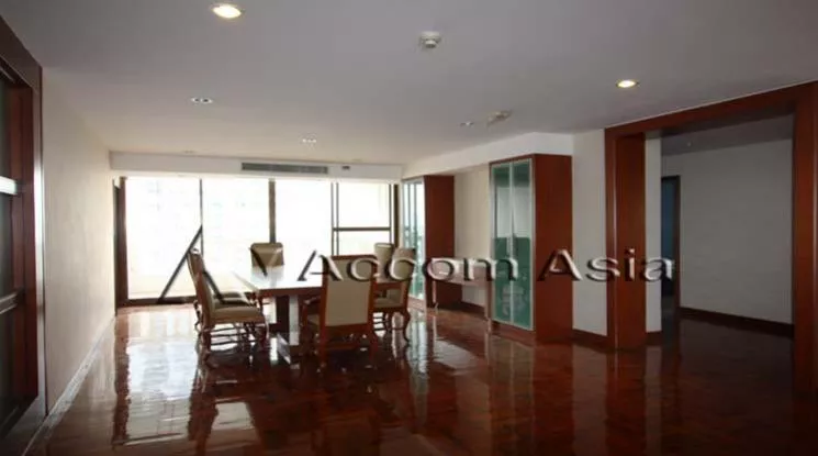 4  4 br Apartment For Rent in Sukhumvit ,Bangkok BTS Phrom Phong at Family Size Desirable 1415551