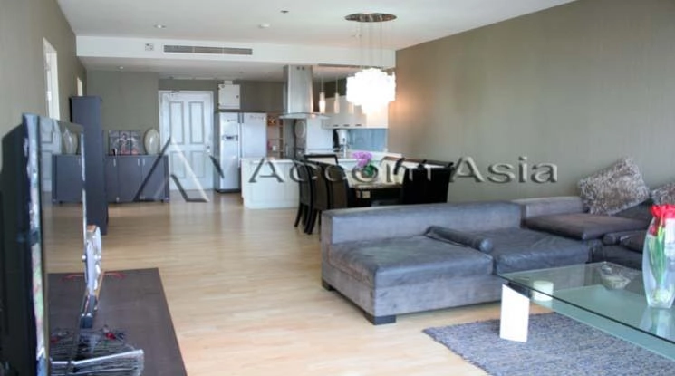 unit 2 Bedrooms  Condominium For Rent & Sale in Charoen Nakhon, Bangkok  near BTS Krung Thon Buri (1515553)