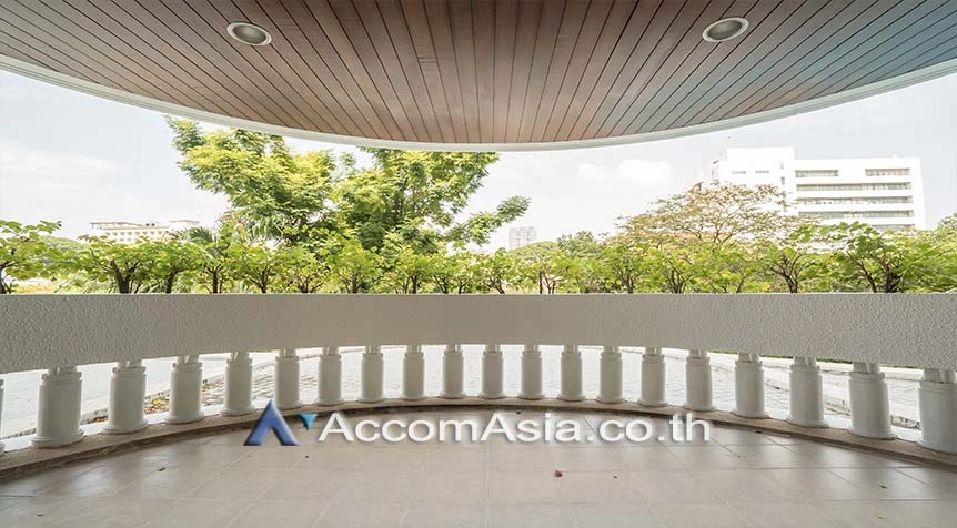  1  3 br Apartment For Rent in Sathorn ,Bangkok BTS Chong Nonsi at Kid Friendly Place Short Walk to Nang Linchi Road 1415557