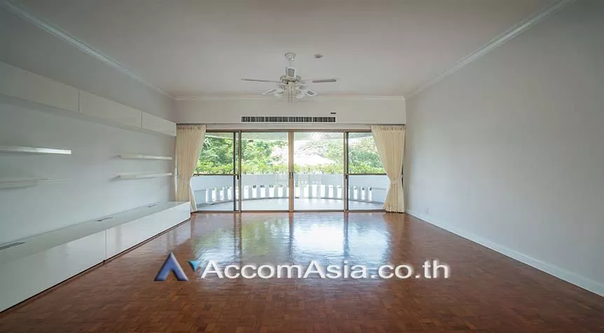  1  3 br Apartment For Rent in Sathorn ,Bangkok BTS Chong Nonsi at Kids Friendly Space 1415557