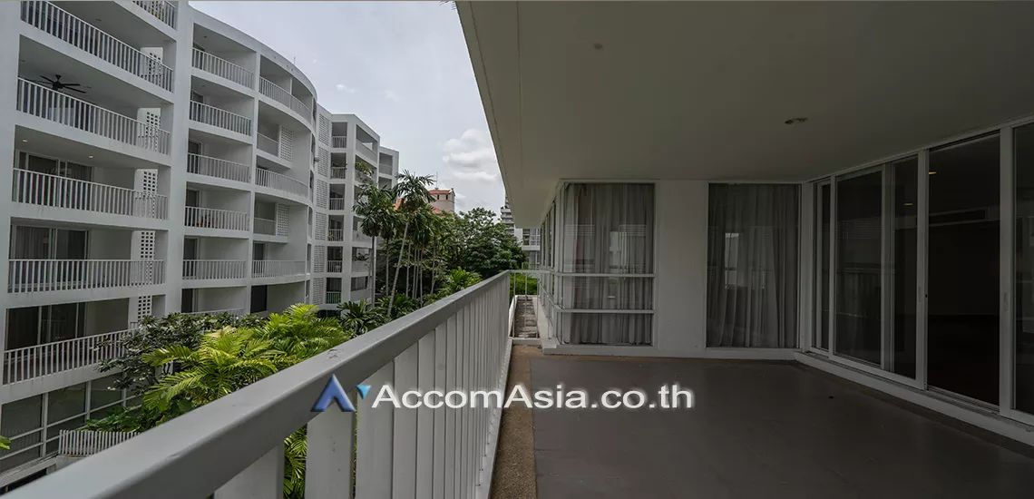 4  3 br Apartment For Rent in Sukhumvit ,Bangkok BTS Ekkamai at Ekkamai Family Apartment 1415633
