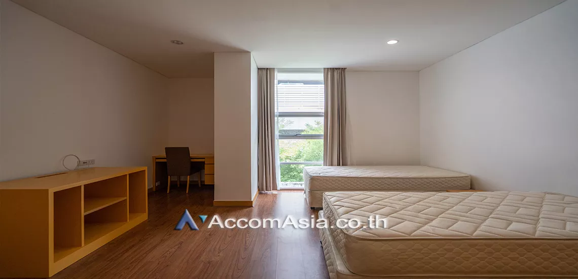 10  3 br Apartment For Rent in Sukhumvit ,Bangkok BTS Ekkamai at Ekkamai Family Apartment 1415633