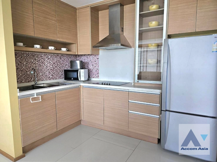 unit 2 Bedrooms  Condominium For Rent in Sukhumvit, Bangkok  near BTS Phrom Phong (1515639)