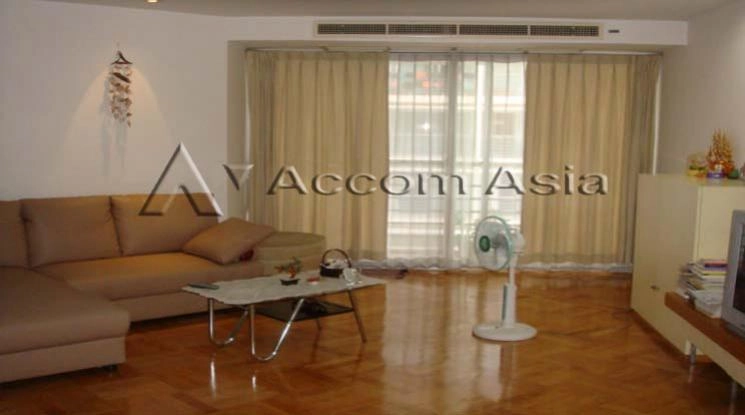 unit 2 Bedrooms  Condominium For Rent & Sale in Sathorn, Bangkok  near BRT Thanon Chan (1515656)