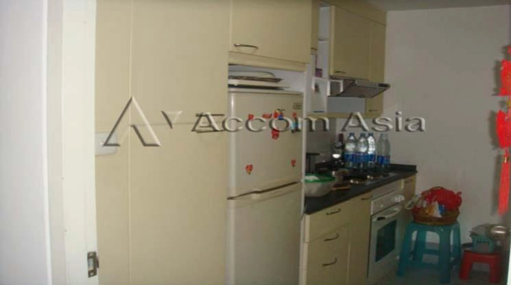  1  2 br Condominium for rent and sale in Sathorn ,Bangkok BRT Thanon Chan at Bangkok Garden Condominium 1515656