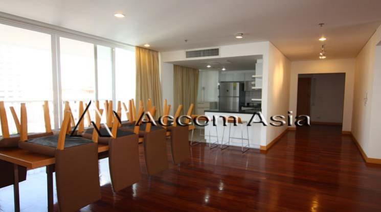  3  4 br Apartment For Rent in Sukhumvit ,Bangkok BTS Ekkamai at Ekkamai Family Apartment 1415658
