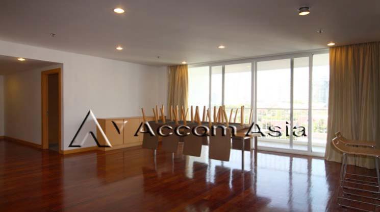 6  4 br Apartment For Rent in Sukhumvit ,Bangkok BTS Ekkamai at Ekkamai Family Apartment 1415658