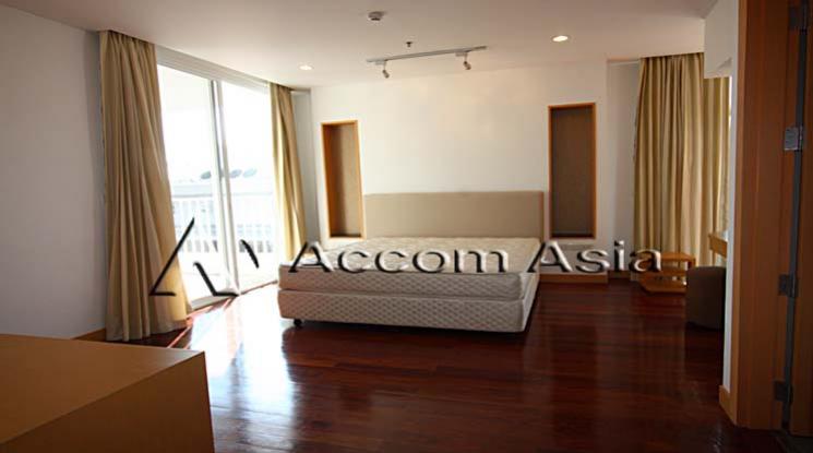 7  4 br Apartment For Rent in Sukhumvit ,Bangkok BTS Ekkamai at Ekkamai Family Apartment 1415658