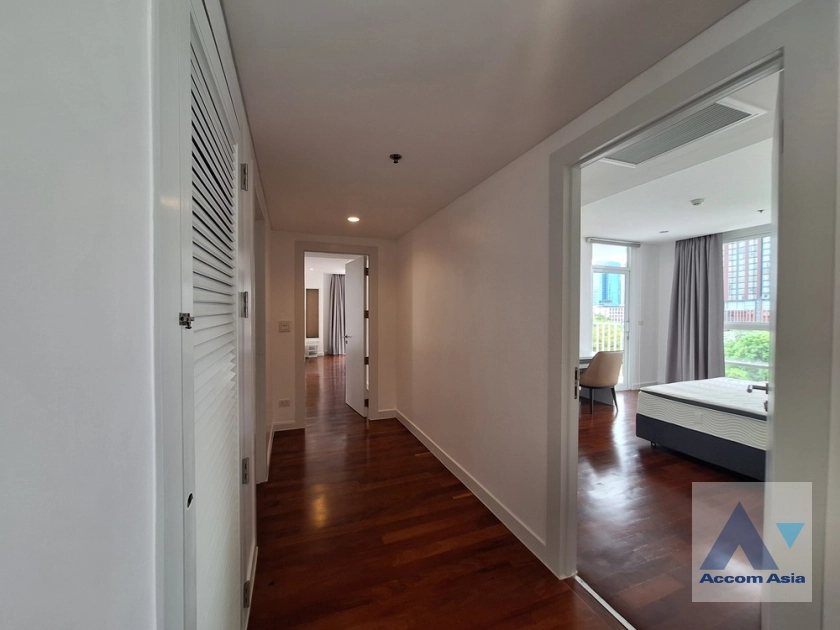 9  4 br Apartment for rent and sale in Sukhumvit ,Bangkok BTS Ekkamai at Ekkamai Family Apartment 1415658