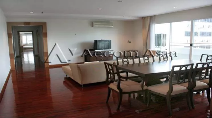 Big Balcony, Pet friendly |  Fully Furnished Suites Apartment  2 Bedroom for Rent BTS Nana in Sukhumvit Bangkok