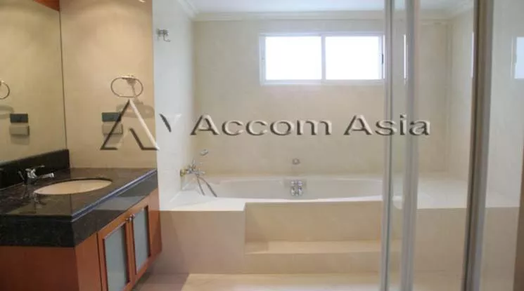 8  2 br Apartment For Rent in Sukhumvit ,Bangkok BTS Nana at Fully Furnished Apartment, Only 2 mins walk to BTS 1415677