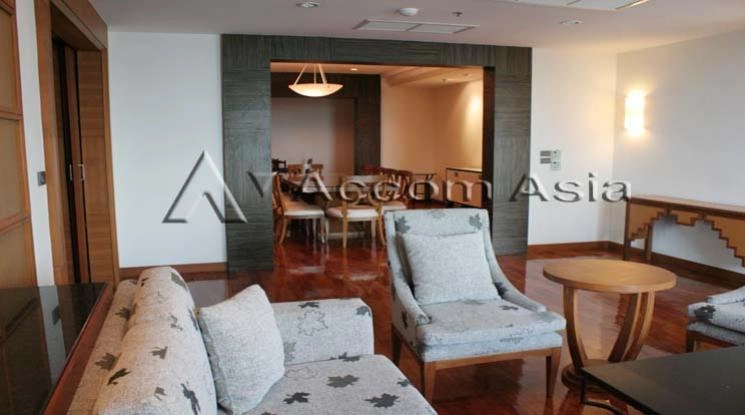 unitBig Balcony, Pet friendly |  4 Bedrooms  Apartment For Rent in Sukhumvit, Bangkok  near BTS Nana (1415678)