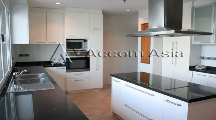 7  4 br Apartment For Rent in Sukhumvit ,Bangkok BTS Nana at Fully Furnished Suites 1415678