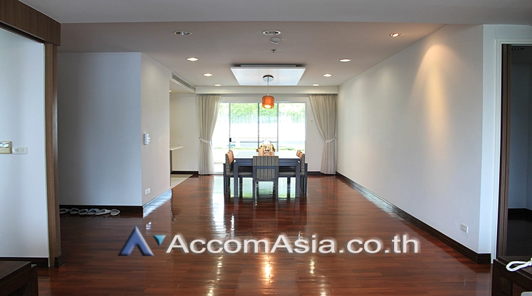 4  3 br Apartment for rent and sale in Sukhumvit ,Bangkok BTS Ekkamai at Low-rise Apartment, Only 1,000m to BTS 1415698