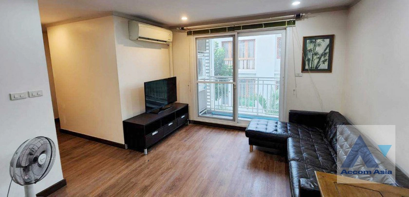 1  2 br Condominium For Rent in Sathorn ,Bangkok MRT Lumphini at Baan Siri Yenakat 1515719