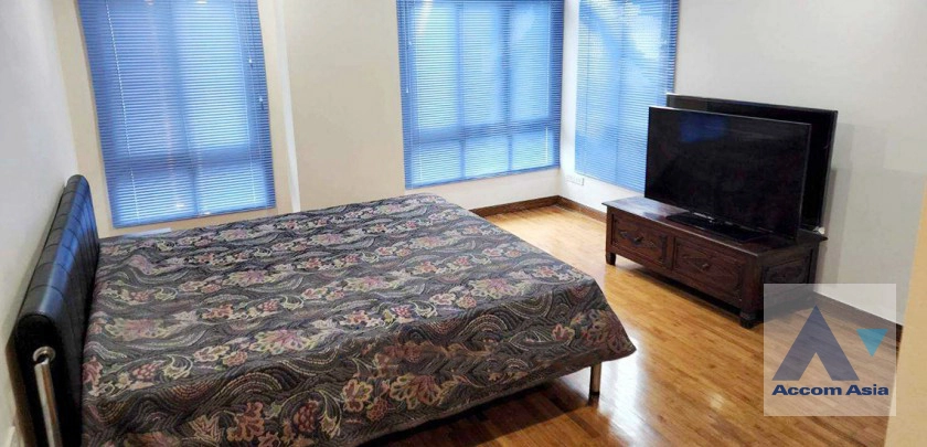 5  2 br Condominium For Rent in Sathorn ,Bangkok MRT Lumphini at Baan Siri Yenakat 1515719