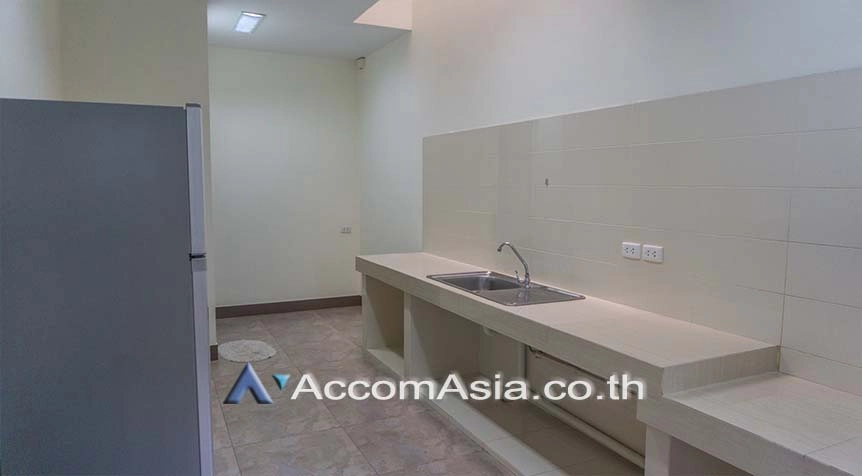 5  4 br House for rent and sale in Sukhumvit ,Bangkok BTS Phrom Phong 90237