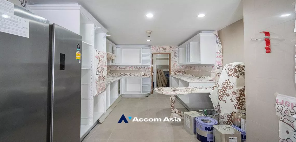 unitPet friendly |  4 Bedrooms  Apartment For Rent in Sukhumvit, Bangkok  near BTS Asok - MRT Sukhumvit (1415726)