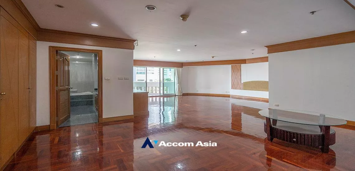 8  4 br Apartment For Rent in Sukhumvit ,Bangkok BTS Asok - MRT Sukhumvit at A Classic Style 1415726