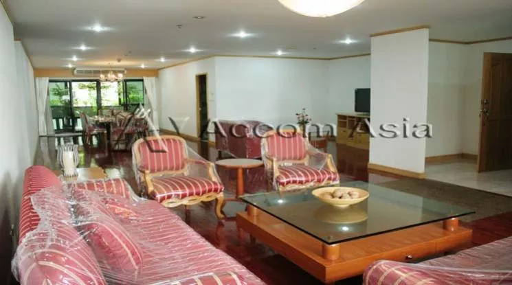  A Classic Style Apartment  3 Bedroom for Rent MRT Sukhumvit in Sukhumvit Bangkok
