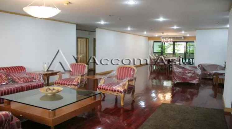  1  3 br Apartment For Rent in Sukhumvit ,Bangkok BTS Asok - MRT Sukhumvit at A Classic Style 1415727