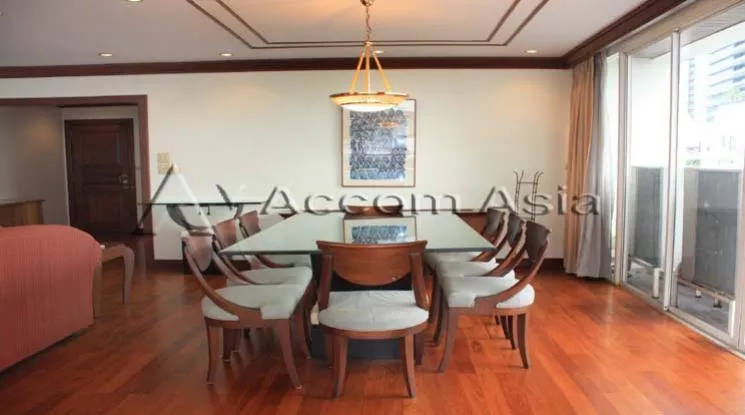  1  2 br Apartment For Rent in Sathorn ,Bangkok BTS Chong Nonsi at Classic Contemporary Style 1415733