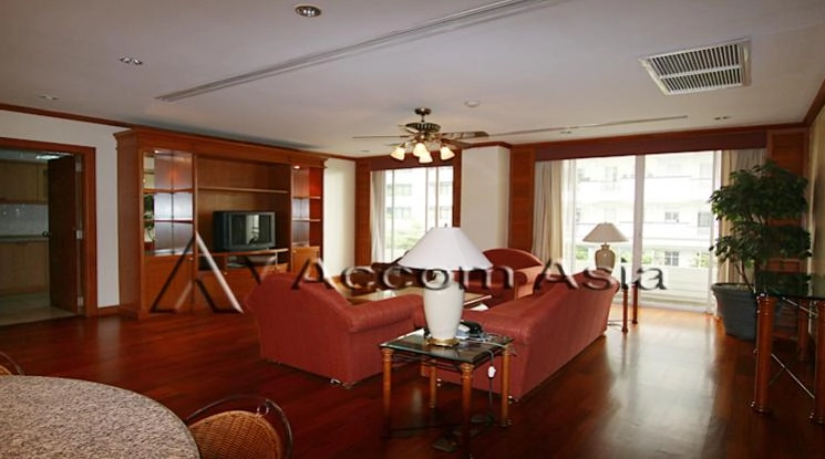 unitPet friendly |  2 Bedrooms  Apartment For Rent in Sathorn, Bangkok  near BTS Chong Nonsi (1415734)