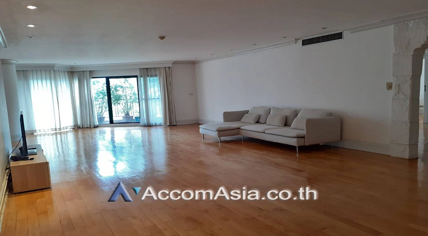 Pet friendly |  The unparalleled living place Apartment  3 Bedroom for Rent BTS Phrom Phong in Sukhumvit Bangkok