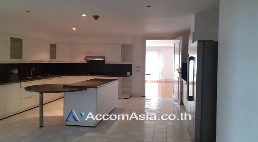 unitPet friendly |  3 Bedrooms  Apartment For Rent in Sukhumvit, Bangkok  near BTS Phrom Phong (1415749)