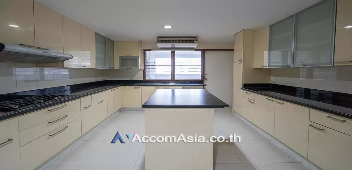 4  4 br Apartment For Rent in Sukhumvit ,Bangkok BTS Thong Lo at Homely atmosphere 1415759