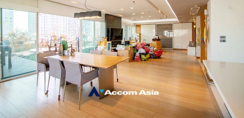  1  3 br Condominium For Sale in Sukhumvit ,Bangkok BTS Phrom Phong at Le Raffine Sukhumvit 24 1515776
