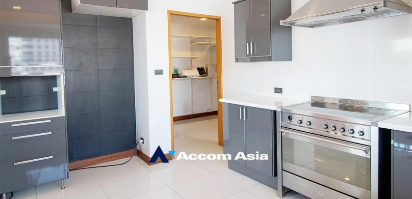 12  3 br Condominium For Sale in Sukhumvit ,Bangkok BTS Phrom Phong at Le Raffine Sukhumvit 24 1515776