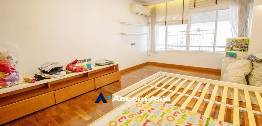 31  3 br Condominium For Sale in Sukhumvit ,Bangkok BTS Phrom Phong at Le Raffine Sukhumvit 24 1515776