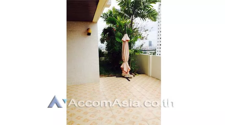 12  4 br Apartment For Rent in Sukhumvit ,Bangkok BTS Asok - MRT Sukhumvit at Spacious space with a cozy 1415791