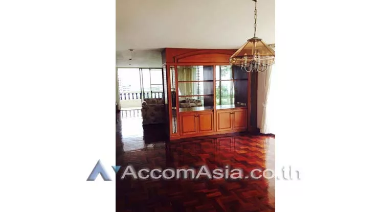 5  4 br Apartment For Rent in Sukhumvit ,Bangkok BTS Asok - MRT Sukhumvit at Spacious space with a cozy 1415791