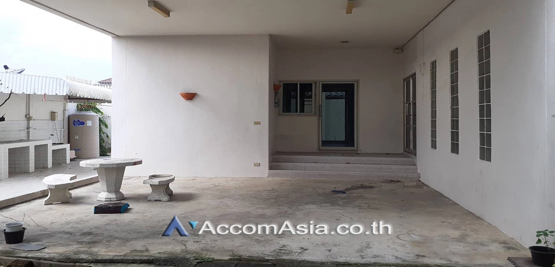 19  4 br House for rent and sale in Pattanakarn ,Bangkok BTS On Nut at Panya Pattanakarn Village 1815795