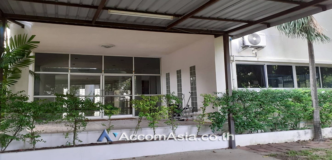 14  4 br House for rent and sale in Pattanakarn ,Bangkok BTS On Nut at Panya Pattanakarn Village 1815795