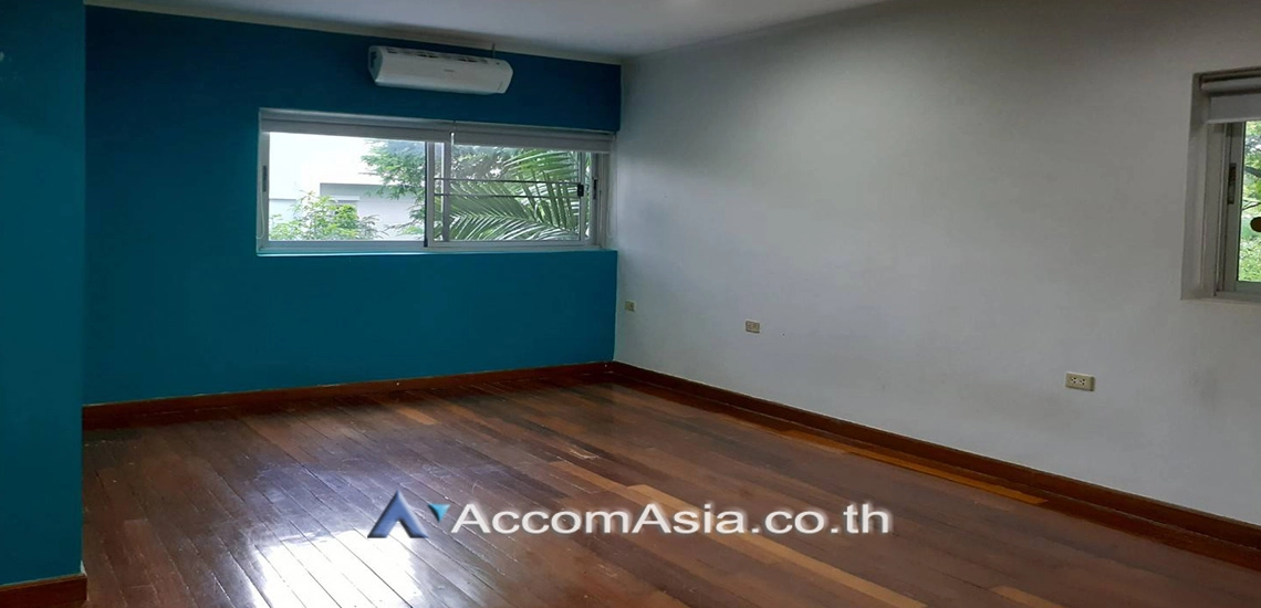 21  4 br House for rent and sale in Pattanakarn ,Bangkok BTS On Nut at Panya Pattanakarn Village 1815795