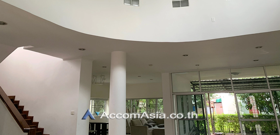 13  4 br House for rent and sale in Pattanakarn ,Bangkok BTS On Nut at Panya Pattanakarn Village 1815795