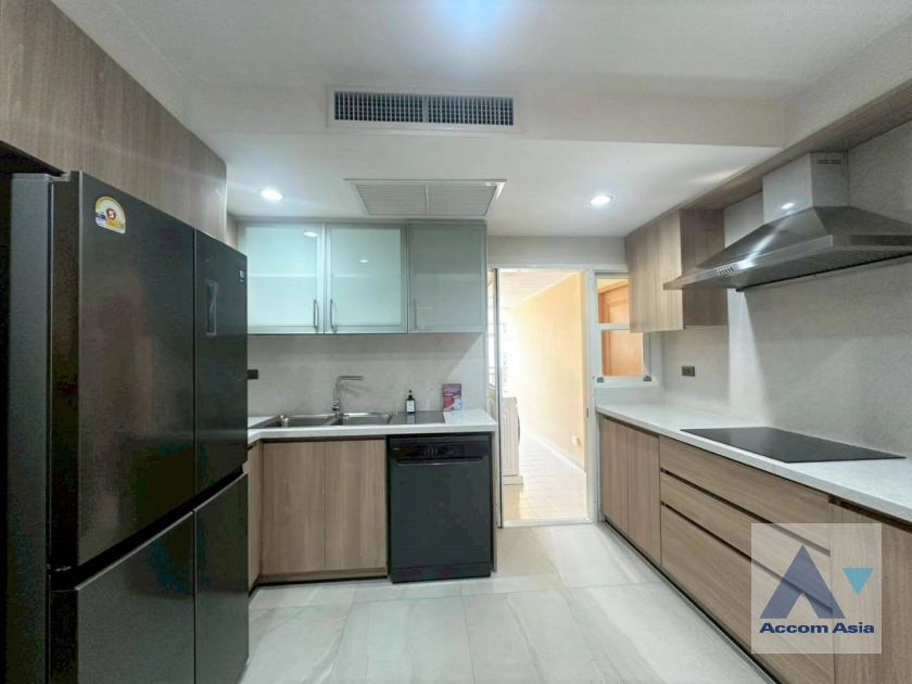 7  3 br Apartment For Rent in Sukhumvit ,Bangkok BTS Phrom Phong at Apartment with Top Facilities, Close to Emshere 1415798