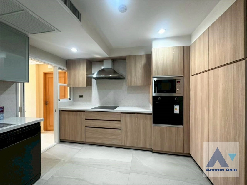 6  3 br Apartment For Rent in Sukhumvit ,Bangkok BTS Phrom Phong at Apartment with Top Facilities, Close to Emshere 1415798