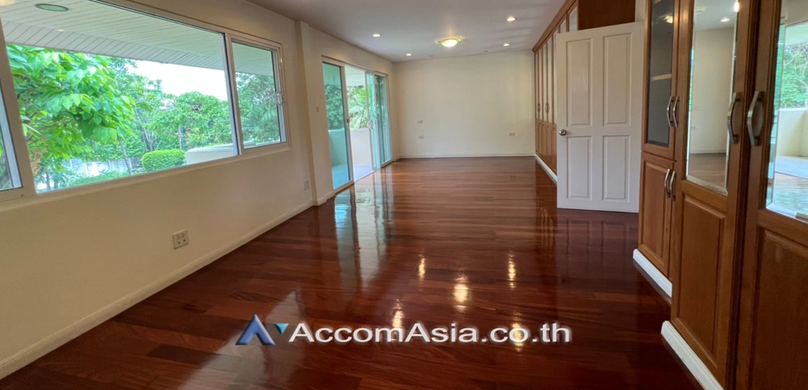 7  3 br House For Rent in Pattanakarn ,Bangkok BTS On Nut at Panya Pattanakarn Village 1815804