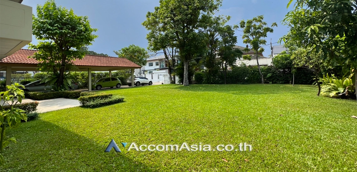 6  3 br House For Rent in Pattanakarn ,Bangkok BTS On Nut at Panya Pattanakarn Village 1815804