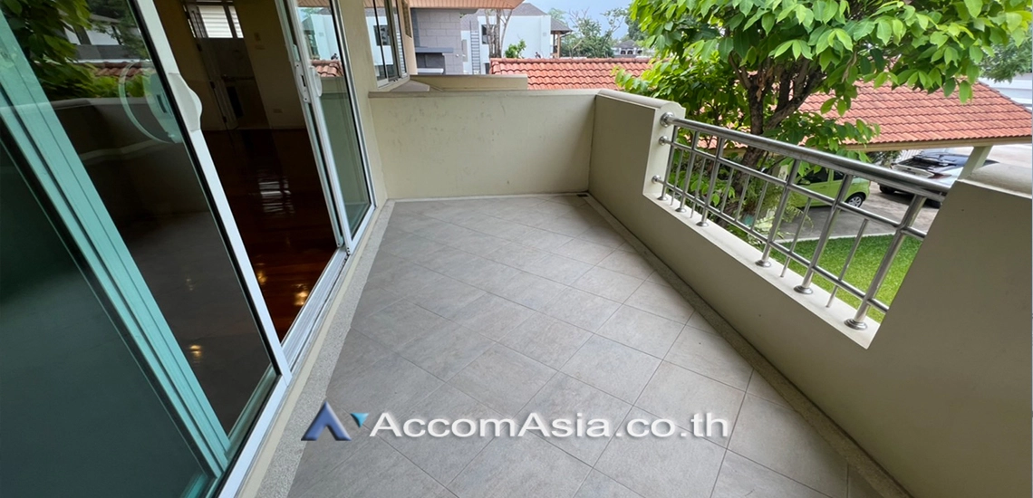 16  3 br House For Rent in Pattanakarn ,Bangkok BTS On Nut at Panya Pattanakarn Village 1815804