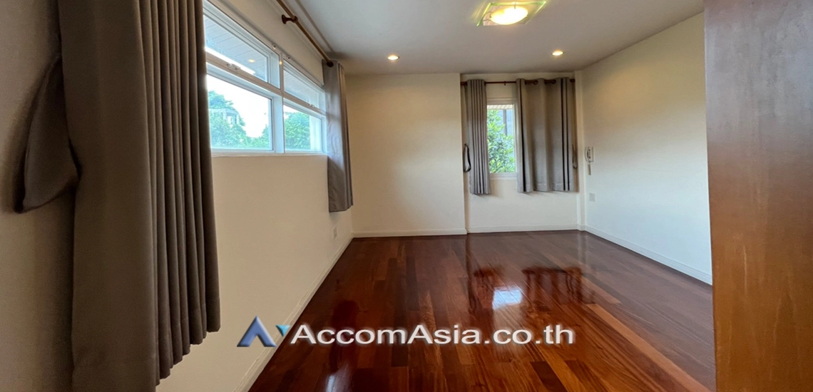 10  3 br House For Rent in Pattanakarn ,Bangkok BTS On Nut at Panya Pattanakarn Village 1815804