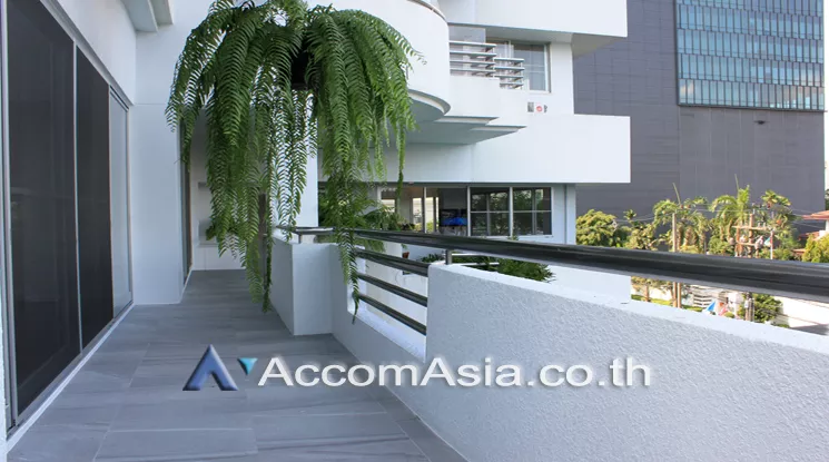9  4 br Apartment For Rent in Sathorn ,Bangkok BTS Chong Nonsi at The Contemporary Living 1415805