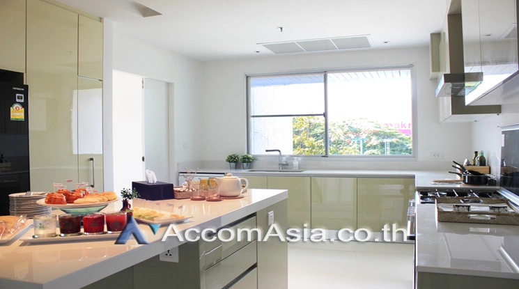 unitGarden, Big Balcony |  4 Bedrooms  Apartment For Rent & Sale in Sathorn, Bangkok  near BTS Chong Nonsi (1415805)